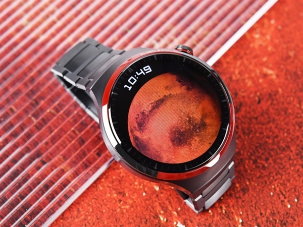 华为WATCH 4 Pro太空探索上手：华为最好的智能手表(图4)