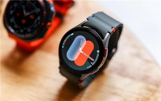 AI助力健康监测 三星Galaxy Watch7引领冬季运动新风尚(图2)
