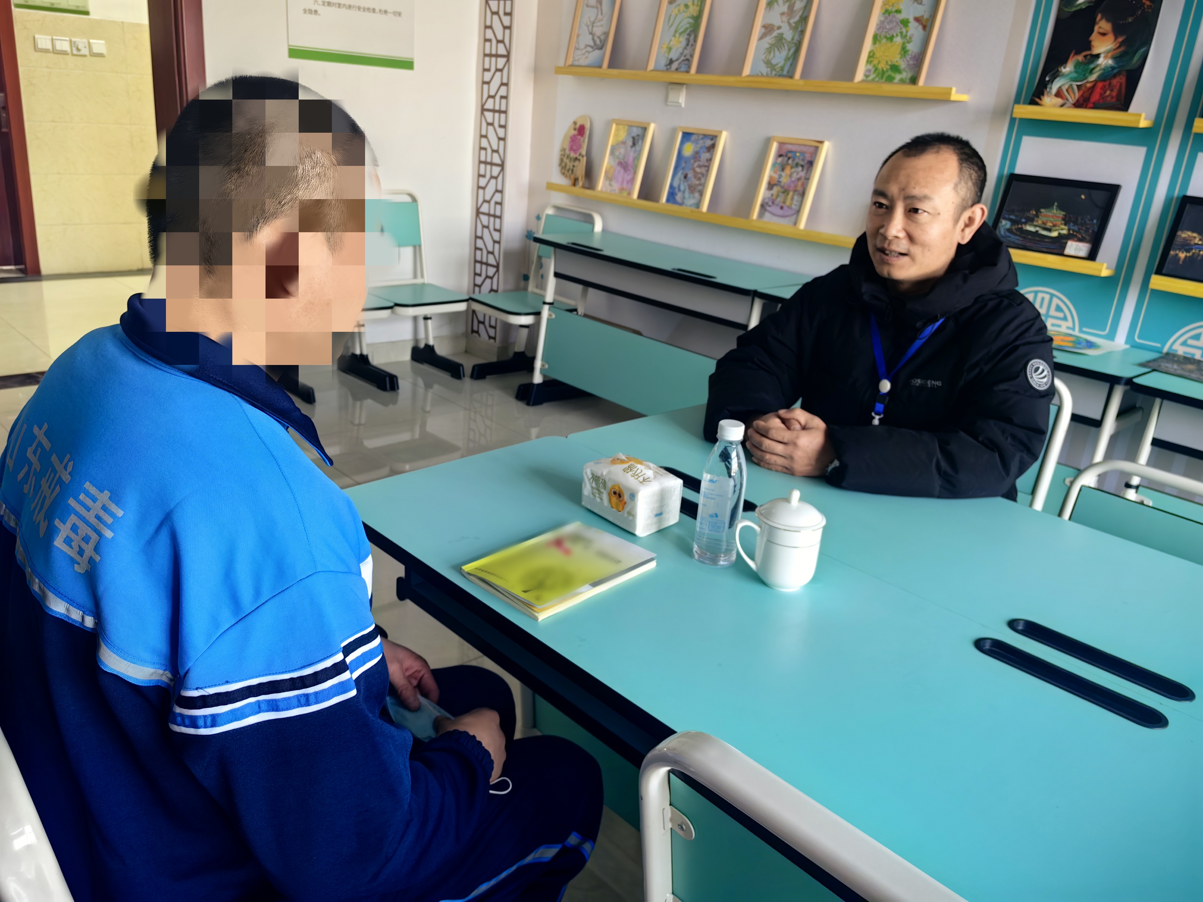 山东省戒毒监测治疗所举办“和更好的自己相遇”戒毒人员心理健康辅导活动(图1)