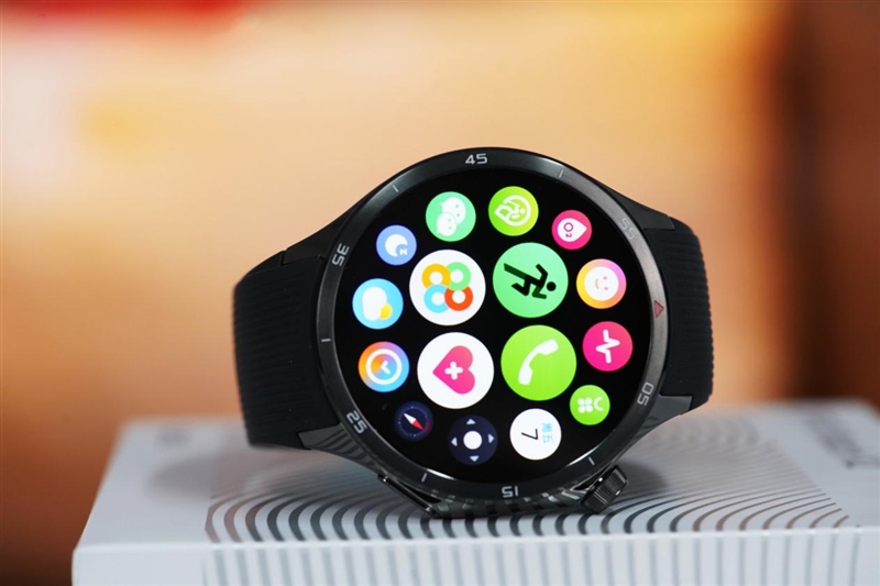 全能健康守护者！OPPO Watch X2评测：14项指标60秒全掌控(图1)