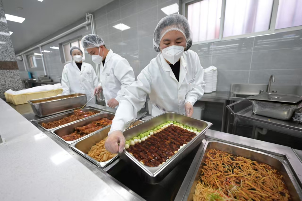北京将推进健康食堂建设！菜单有了新要求(图2)