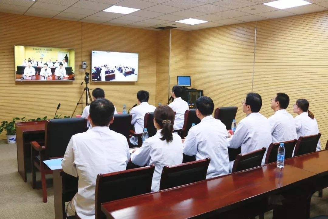 三向发力 聊城“兴聊号”直通车精准输送医疗资源直达基层(图1)