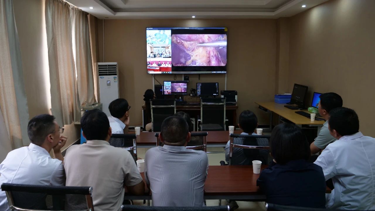 沪喀医疗协作新突破：上海宝山—新疆叶城实现远程手术“零距离”指导(图2)
