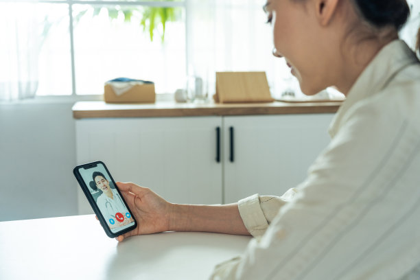 远程医疗服务便捷高效群众看病就医更方便更省心(图1)